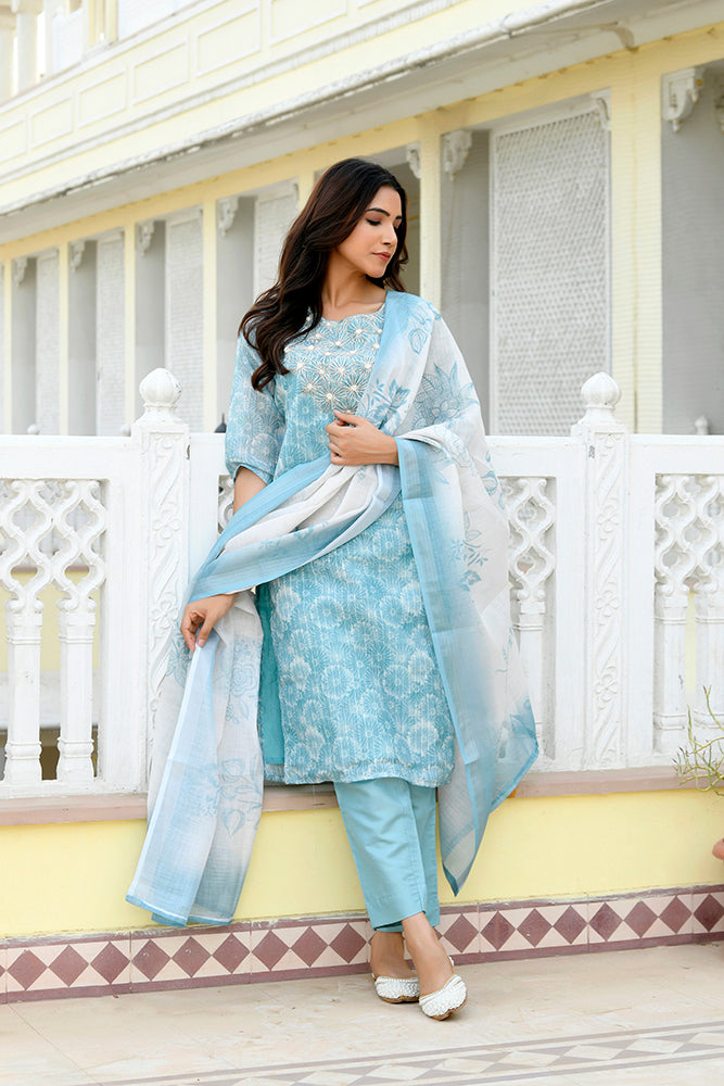 Vaasva Women Blue Tissue Linen Embroidered Solid Kurta Set With Solid Pants & Printed Dupatta - Distacart