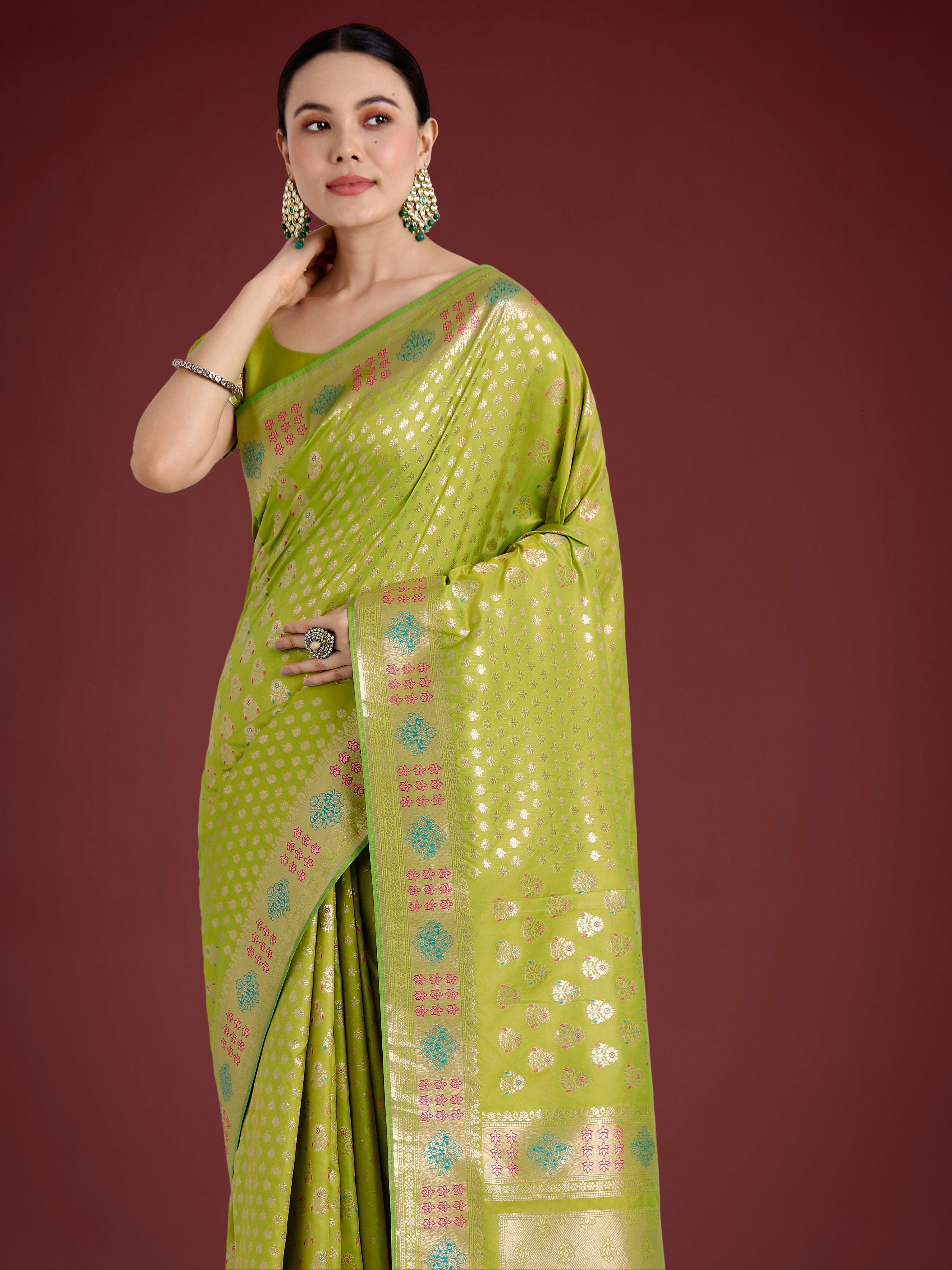 Monjolika Fashion Lime Green Colour Banarasi Silk Zari Weaving Classic Saree