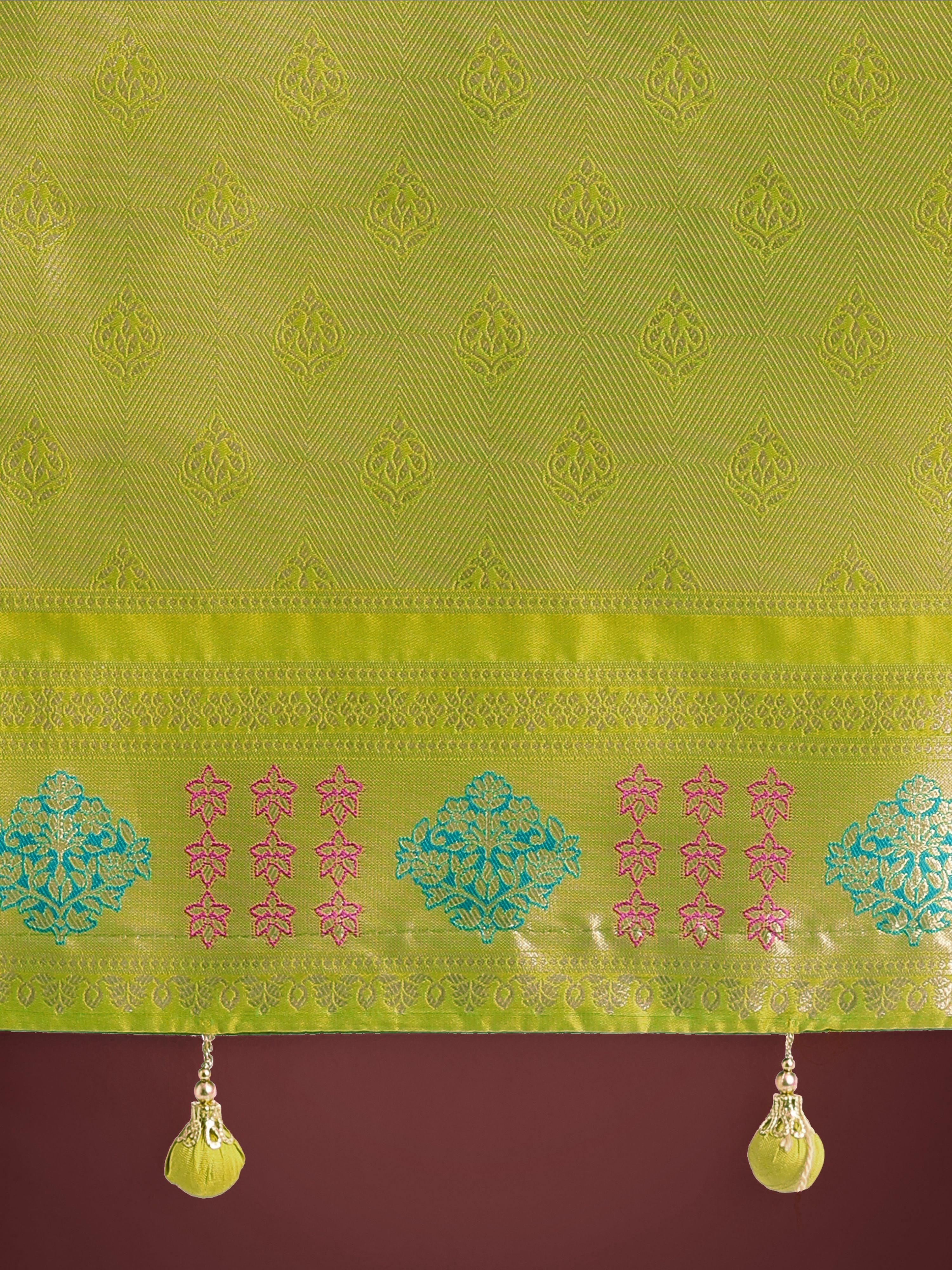 Monjolika Fashion Lime Green Colour Banarasi Silk Zari Weaving Classic Saree