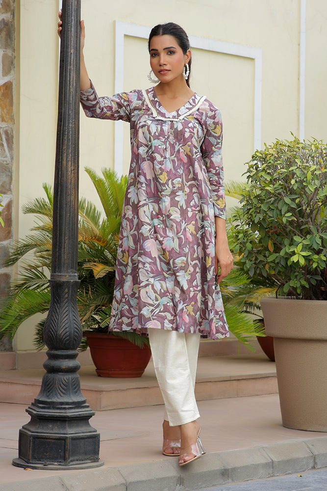 Vaasva Women Cream Printed Kurta Set With Solid Pants - Distacart