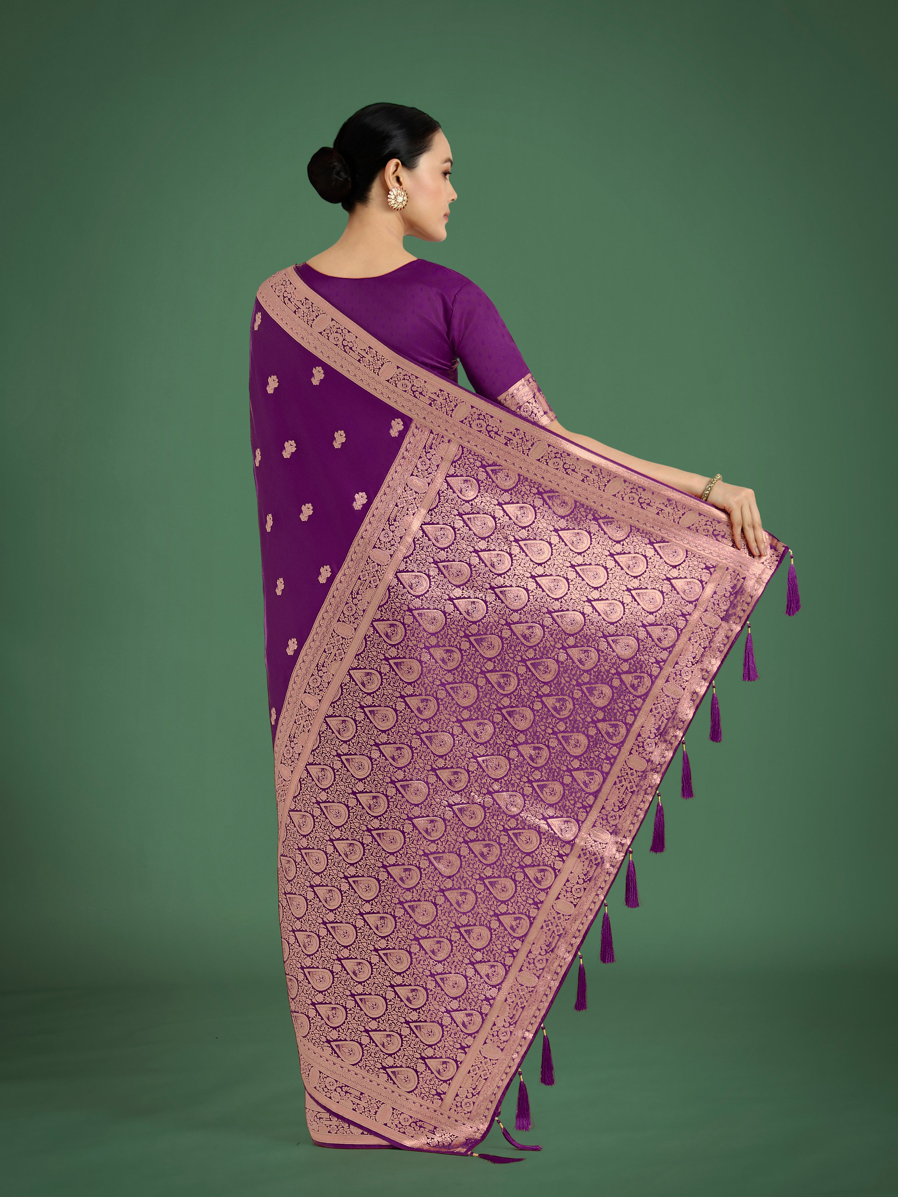 Monjolika Fashion Purple With Gold Bordar Banarasi Woven Satin Saree
