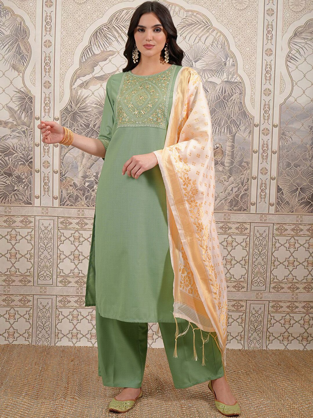 Vishudh Green Ethnic Motifs Yoke Design Thread Work Straight Kurta With Palazzos & Dupatta - Distacart