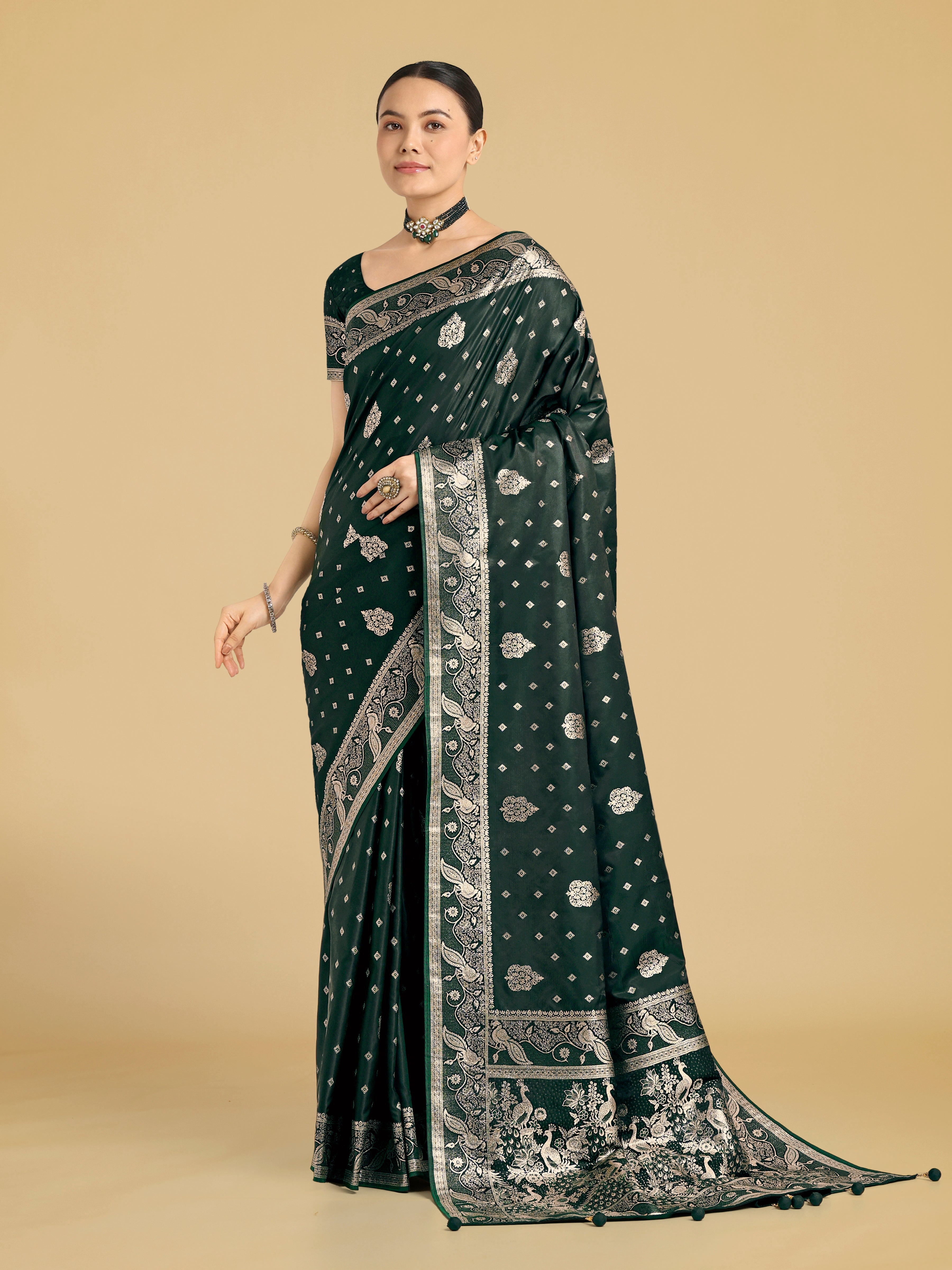 Monjolika Fashion Traditional Dark Geen Woven Banarasi Satin Silk Saree