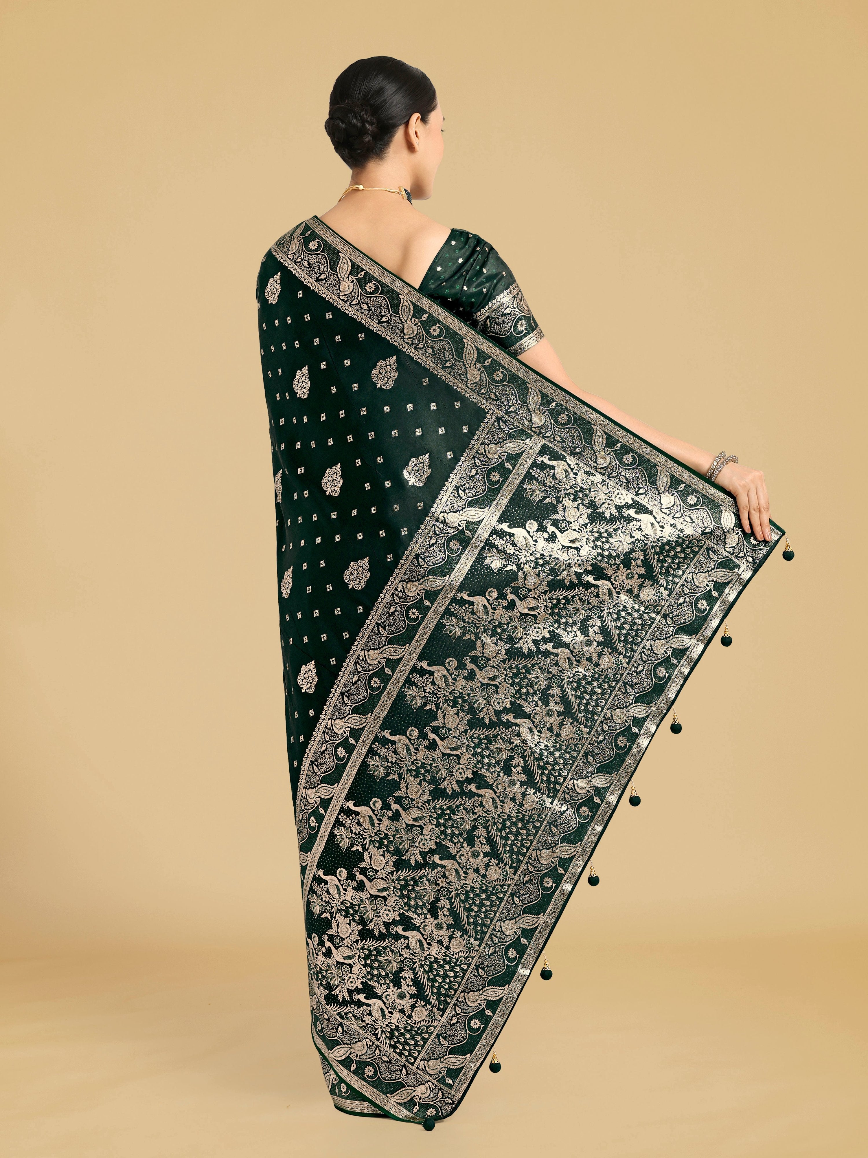 Monjolika Fashion Traditional Dark Geen Woven Banarasi Satin Silk Saree