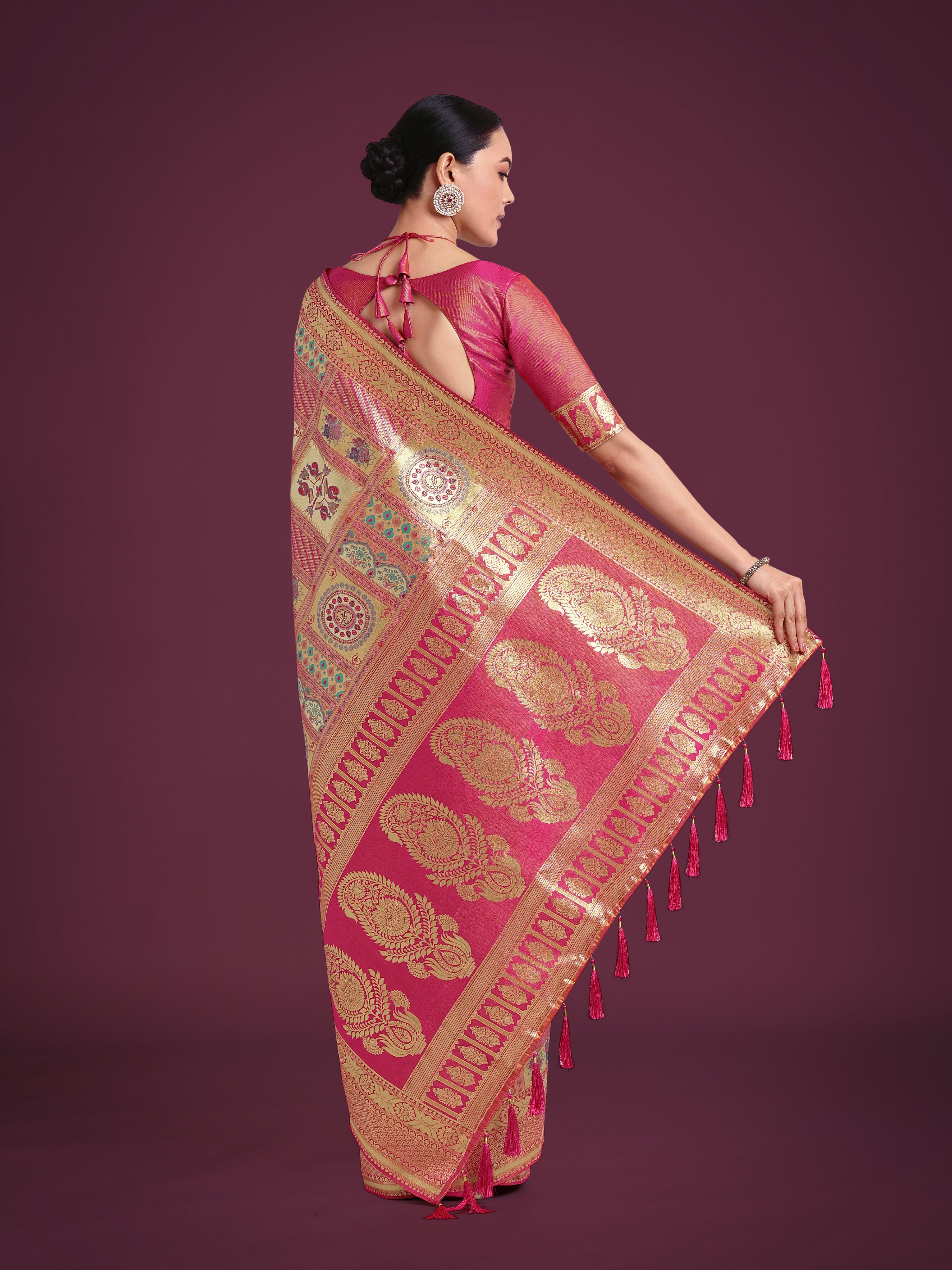 Monjolika Fashion Charming Rani Pink and Gold Soft Banarasi satin Silk Saree With Pretty Blouse Piece