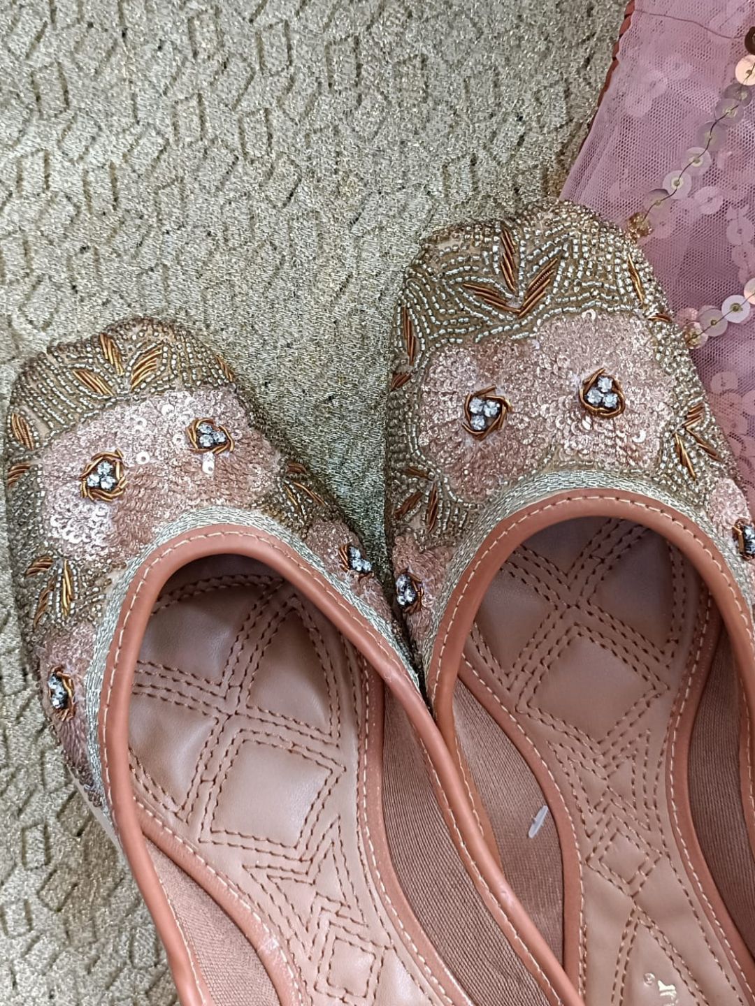 Desi Colour Women Indian Ethnic Footwear-Party Collection - Gold Pearl - Distacart
