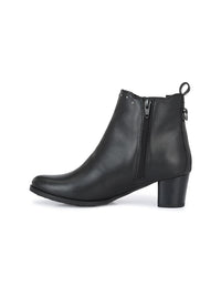 Thumbnail for Delize Women Black Solid Chelsea Boots