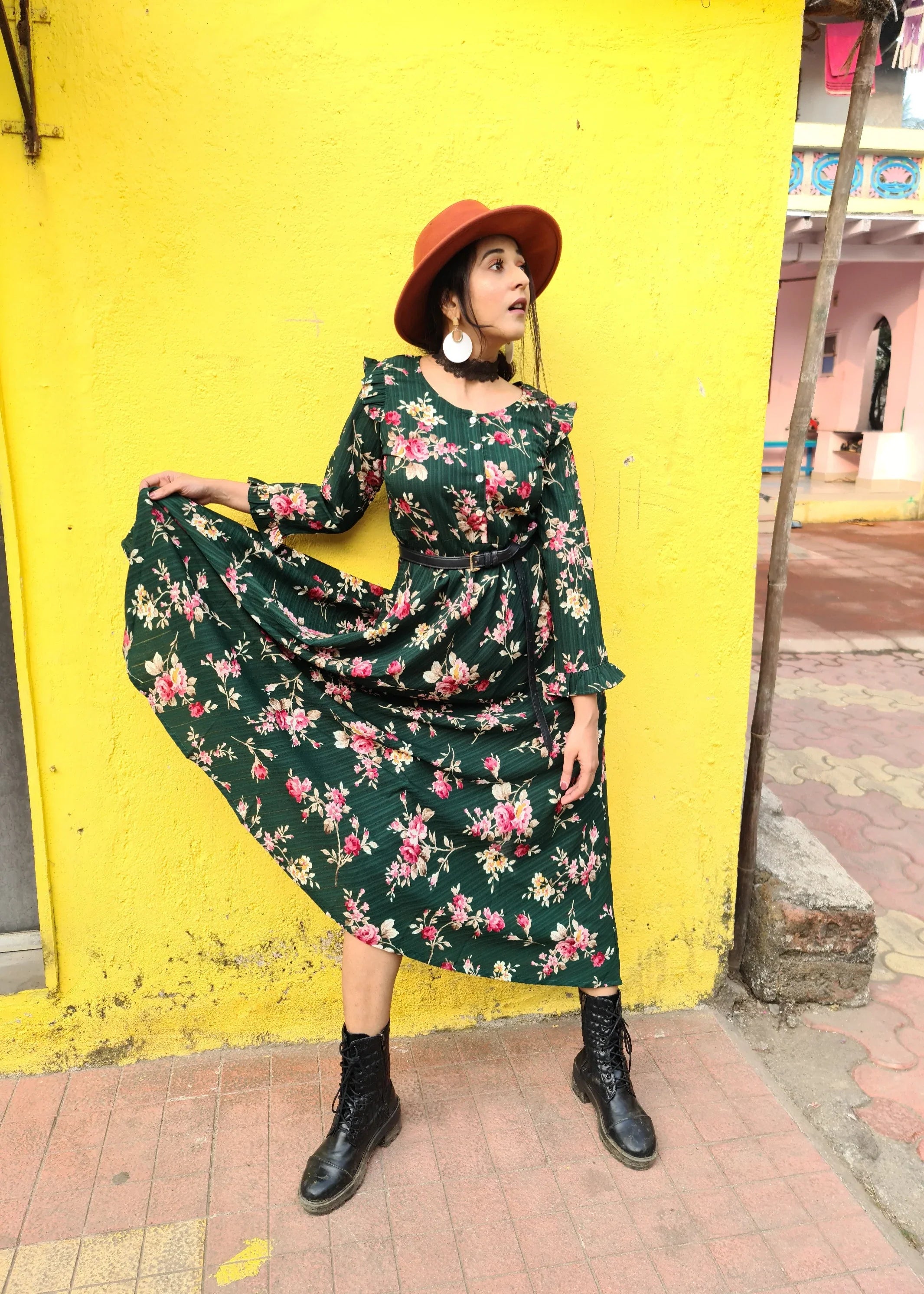 Jompers Women's Green & Pink Floral Printed Bell Sleeves Floral Anarkali Kurta - Distacart