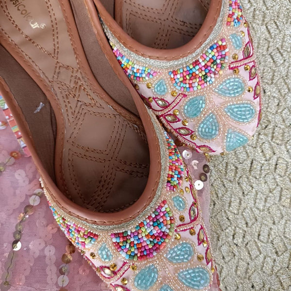 Desi Colour Women Indian Ethnic Footwear-Peach Multi Pearl - Distacart