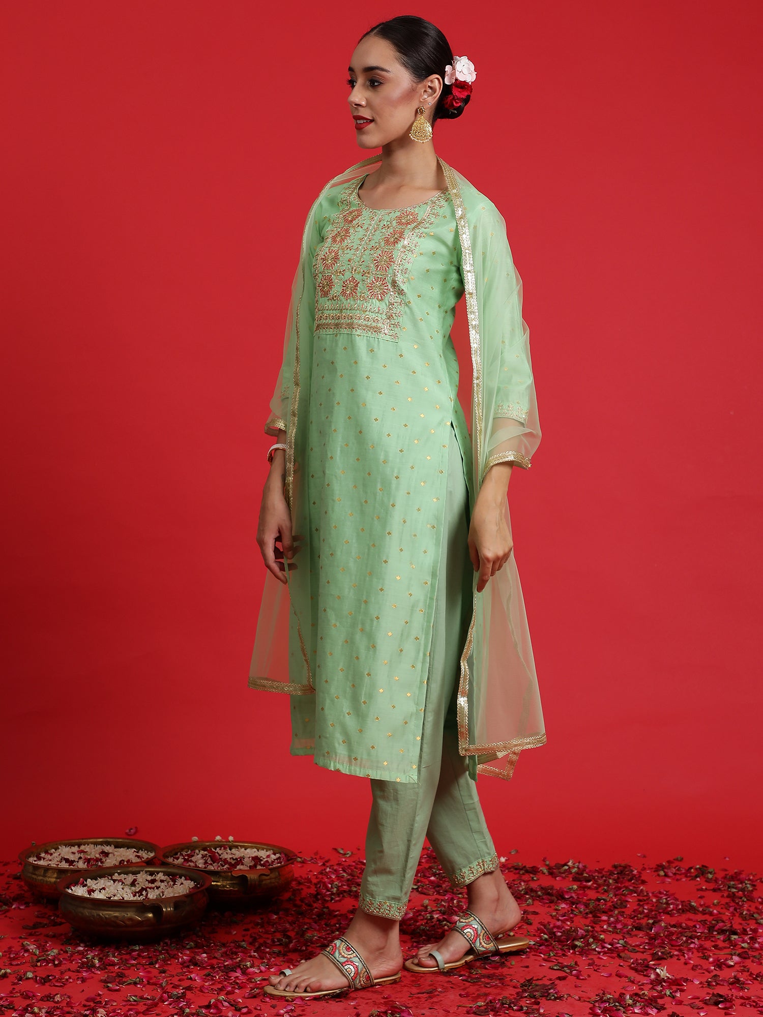 Indo Era Green Embroidered Straight Kurta Trousers With Dupatta Set - Distacart