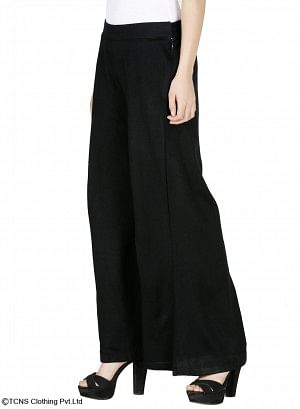 https://cdn.shopify.com/s/files/1/0722/3148/5636/files/16NO60179_65878_2_c28f8a4d-c0bd-4ca4-a5bd-a721e922de96.jpg?v=1760592425
