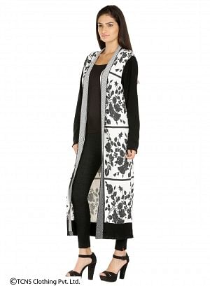 https://cdn.shopify.com/s/files/1/0722/3148/5636/files/16NO65222_66080_2_8c910035-e2fa-4b79-bfec-4720961780e5.jpg?v=1760464853