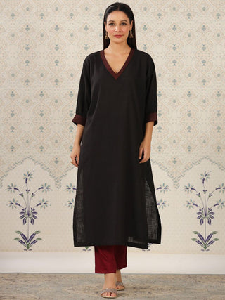 Ode by House of Pataudi V Neck Thread Work Kurta - Distacart