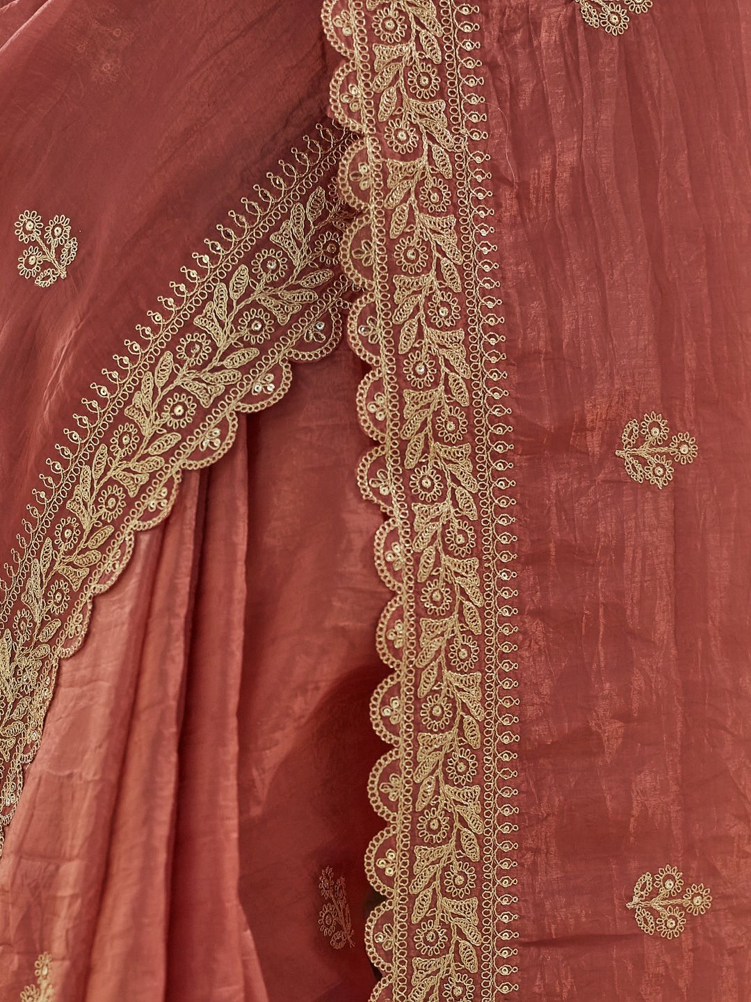 kasee Embellished Zardozi Silk Blend Saree - Distacart