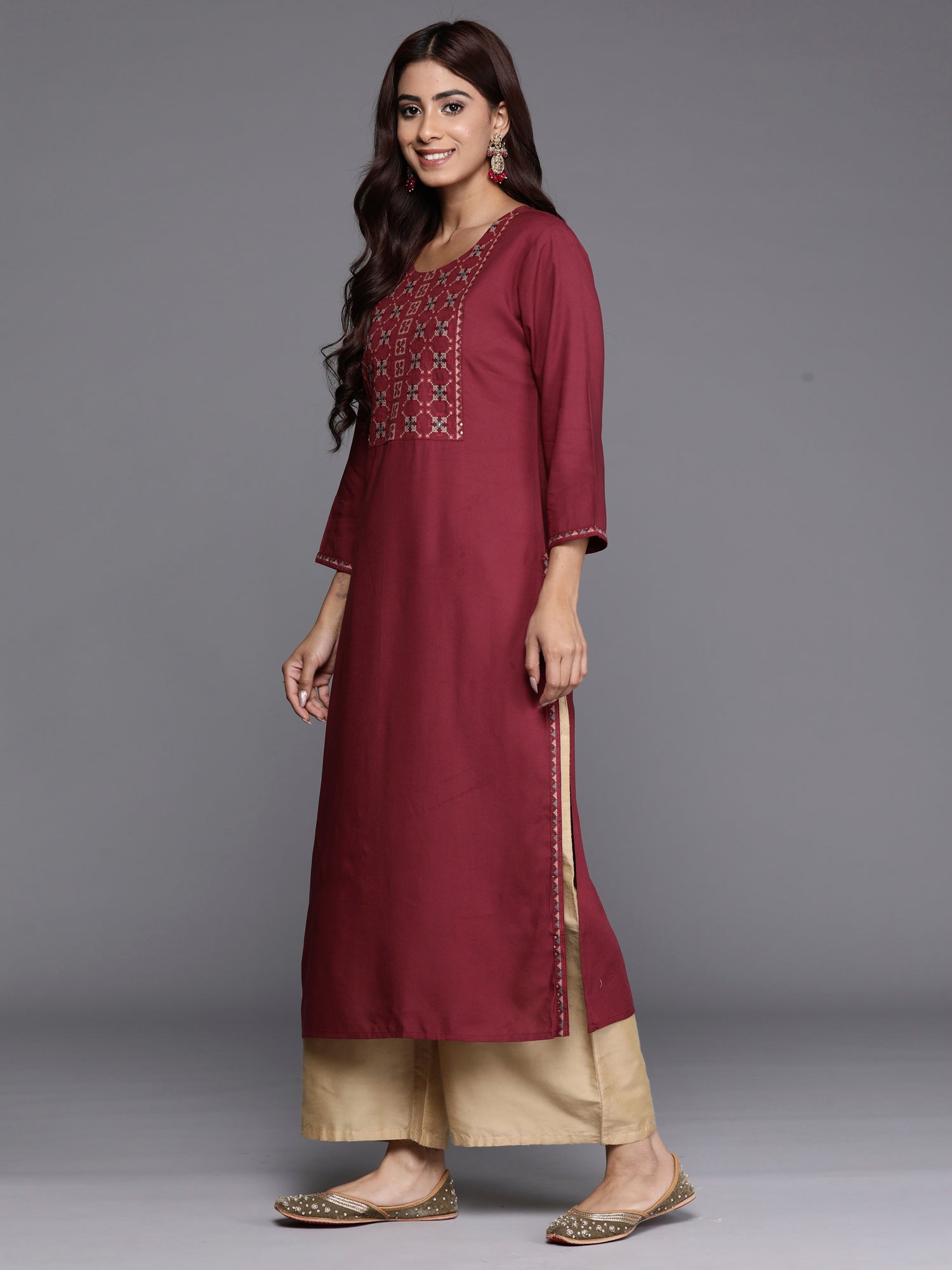 Indo Era Burgundy Embroidered Straight Kurta - Distacart