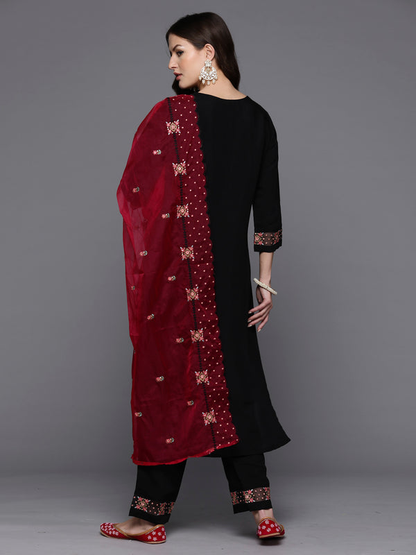 Indo Era Black Embroidered Straight Kurta Trousers With Dupatta set - Distacart