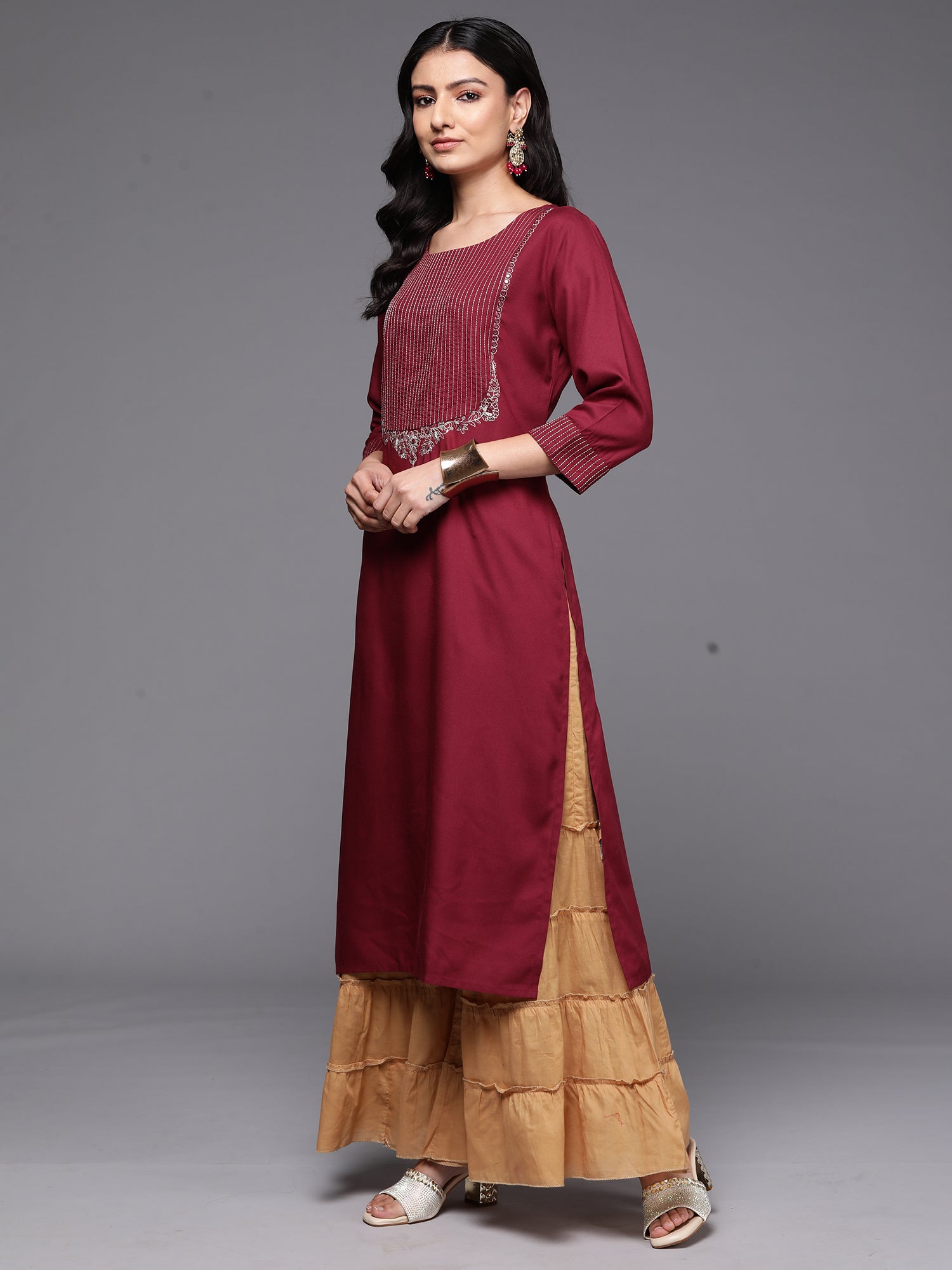 Indo Era Burgundy Embroidered Straight Kurta - Distacart
