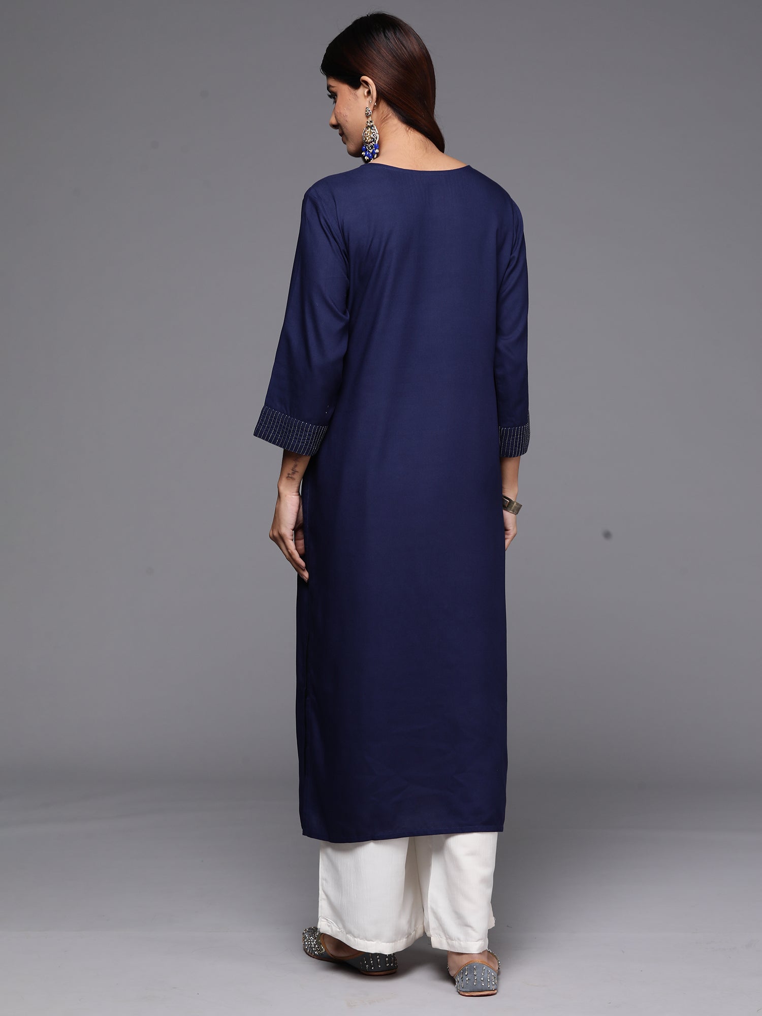 Indo Era Navy Blue Embroidered Straight Kurta - Distacart