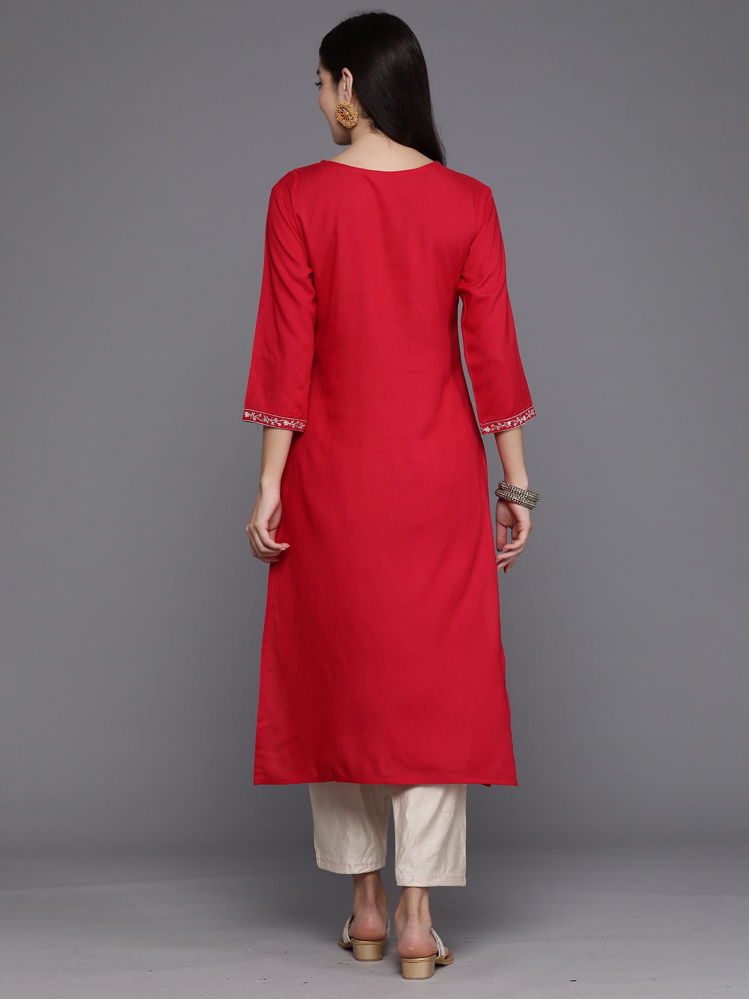 Indo Era Magenta Embroidered Straight Kurta - Distacart