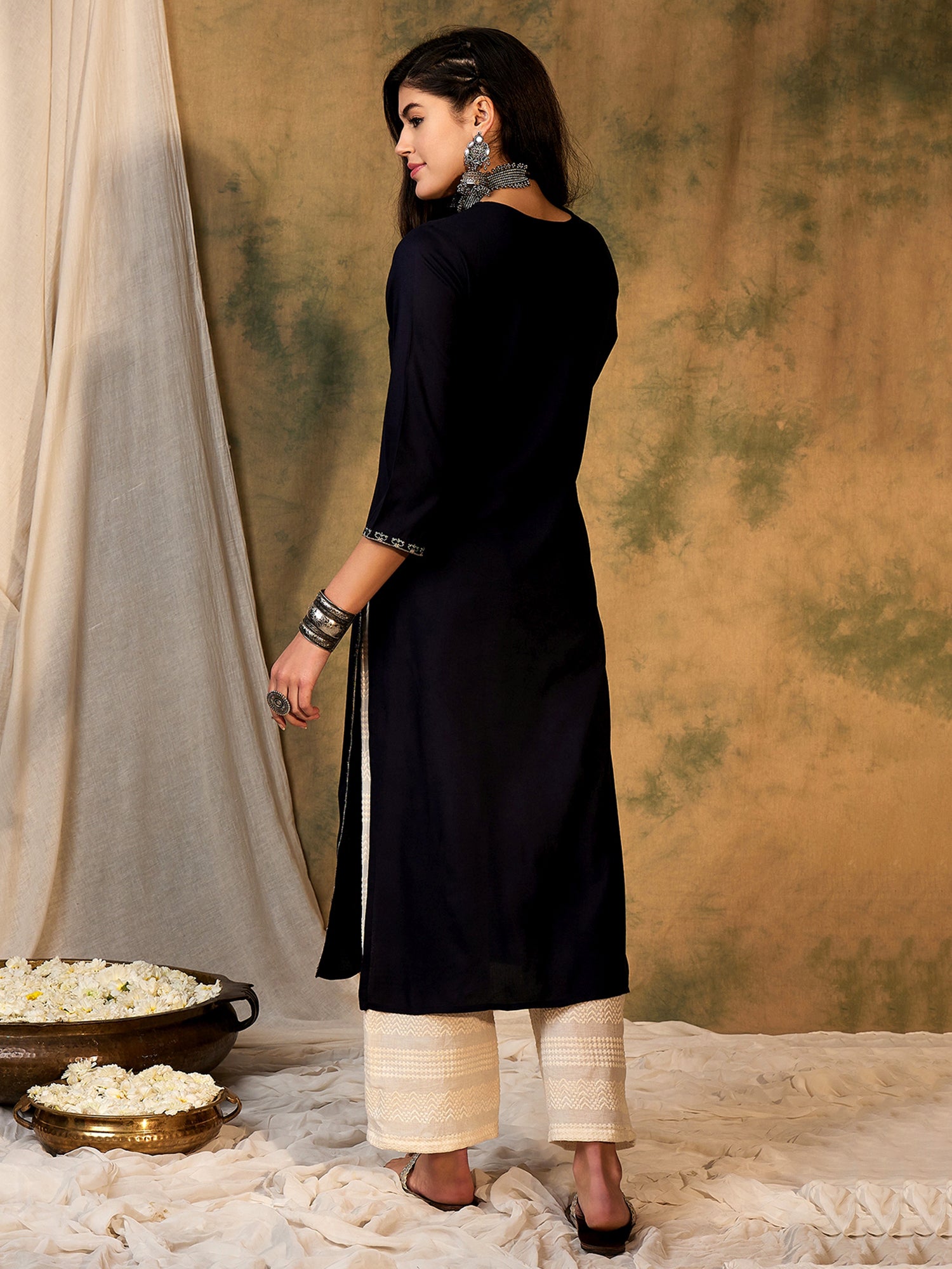 Indo Era Navy Blue Embroidered Straight Kurta - Distacart