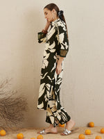 Thumbnail for Indo Era Green Printed Straight Kurta Trousers set - Distacart