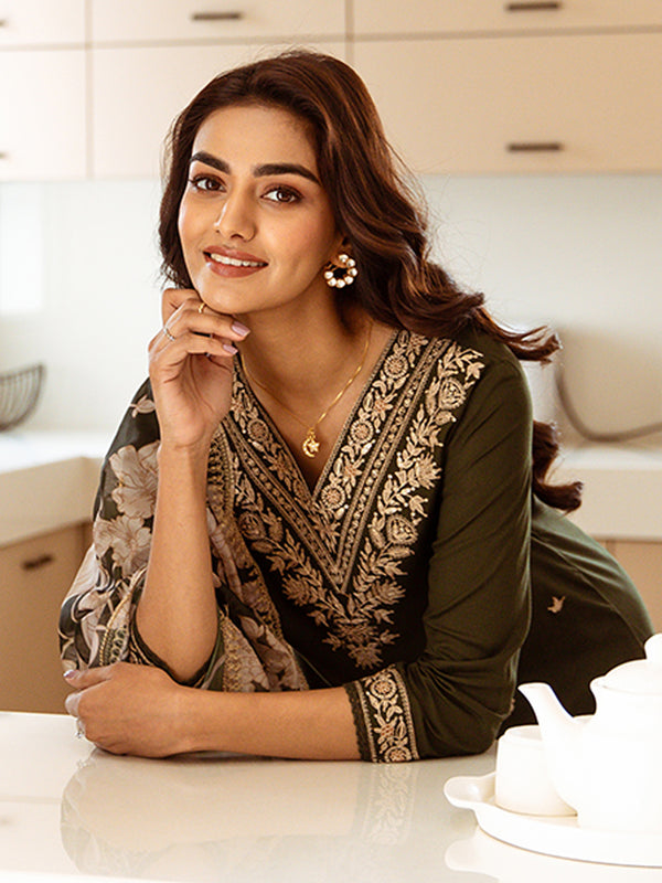 Indo Era Green Embroidered Straight Kurta Salwar With Dupatta set - Distacart