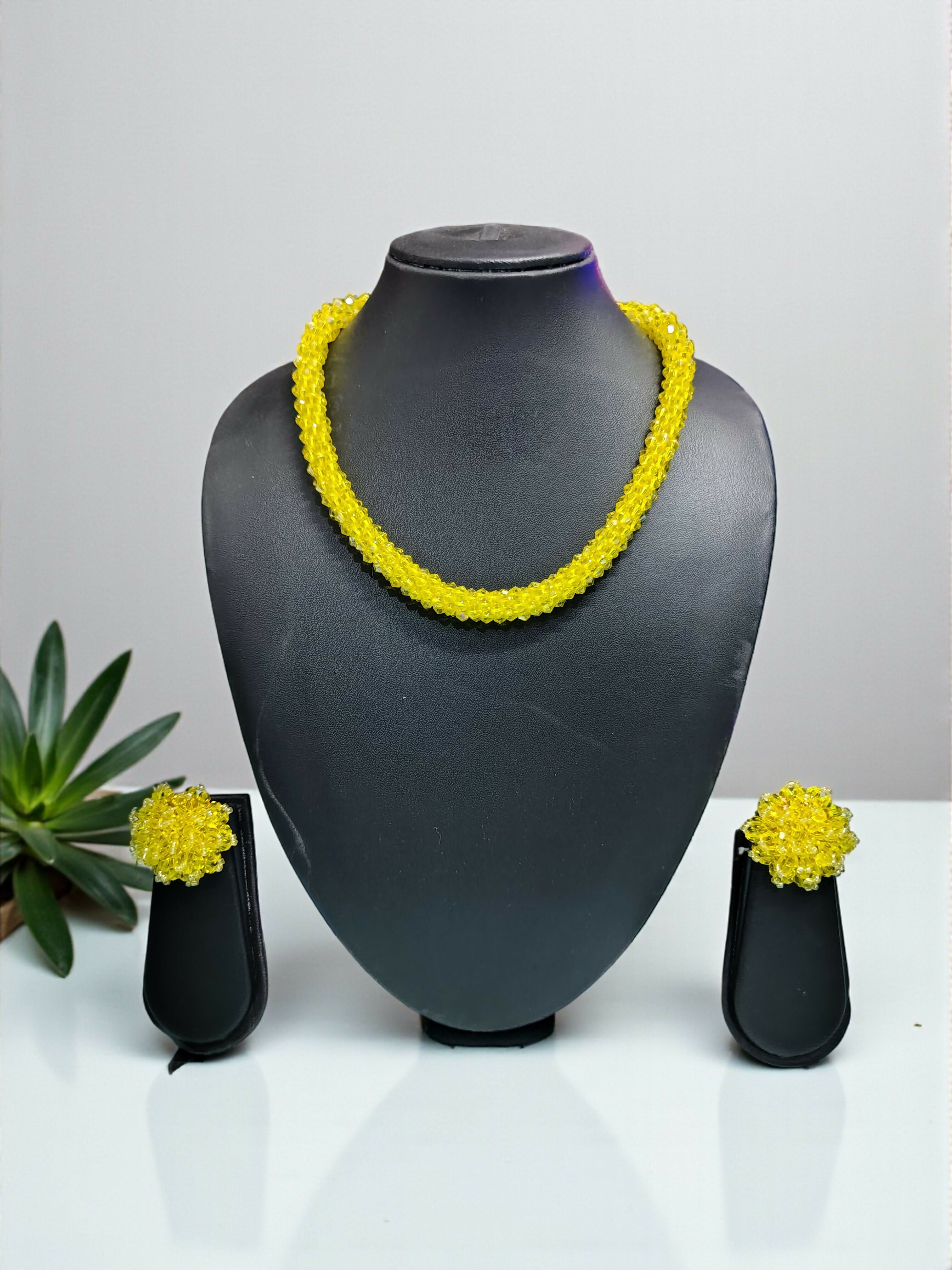 Inhanns Noor-E-Jalwa – Handmade Crystal Bead Necklace / Necklace With Earrings -Adjustable - Lemon Yellow - Distacart