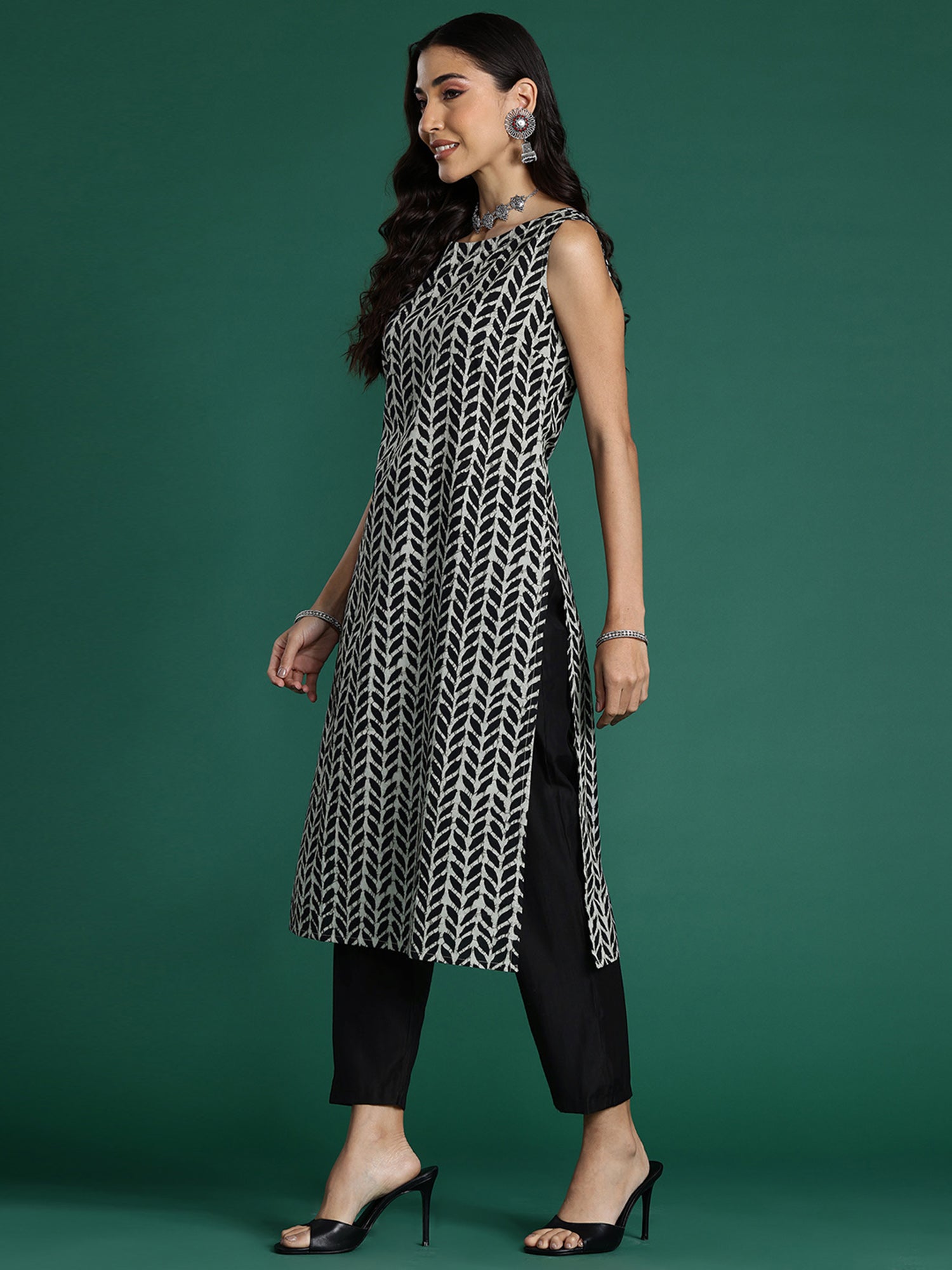 Indo Era Black Printed Straight Kurta - Distacart