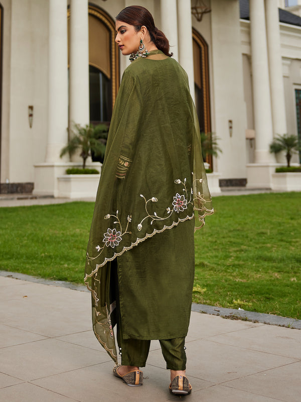 Indo Era Green Embroidered Straight Kurta Trousers With Dupatta Set - Distacart