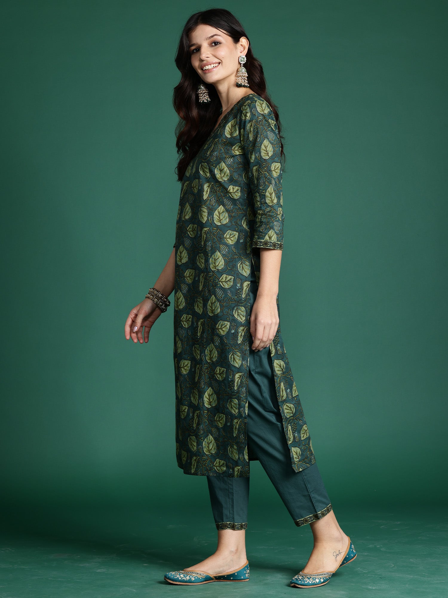 Indo Era Green Printed Straight Kurta Trousers With Dupatta Set - Distacart