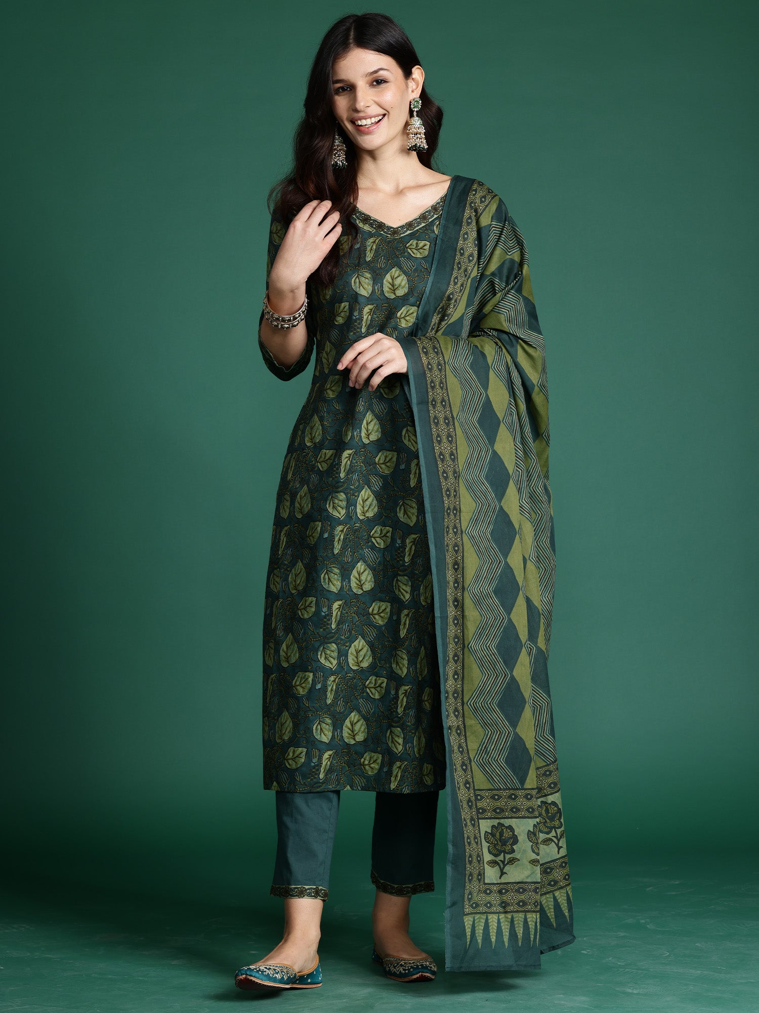 Indo Era Green Printed Straight Kurta Trousers With Dupatta Set - Distacart