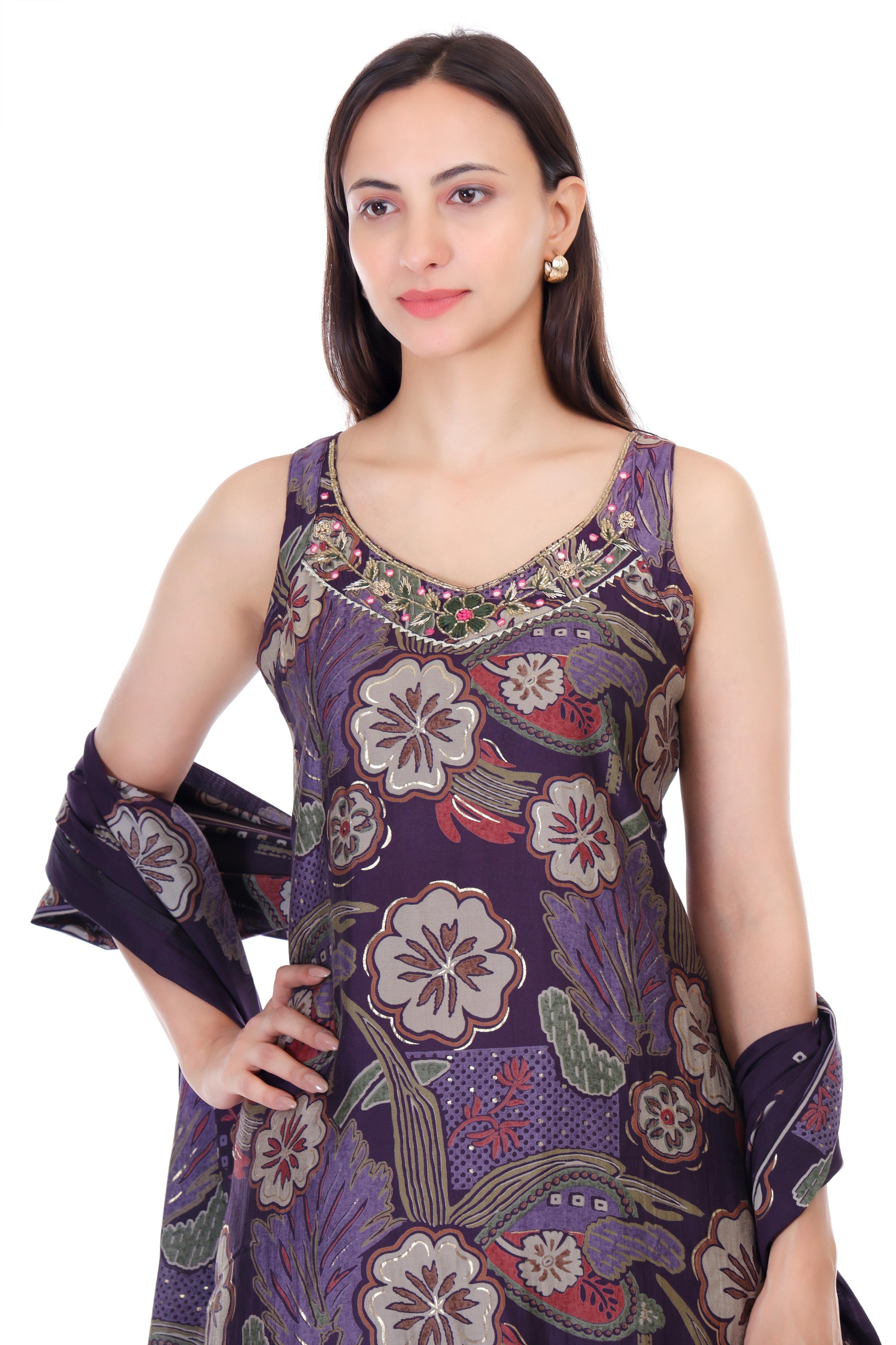 Jaitra Apparels Purple Embroidered Muslin Fabric Kurta Set With Dupatta