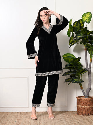 Myshka Women's Black Velvet Kurta Pant - Distacart