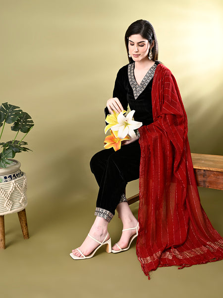 Myshka Women's Black Velvet Kurta Pant With Dupatta Set - Distacart