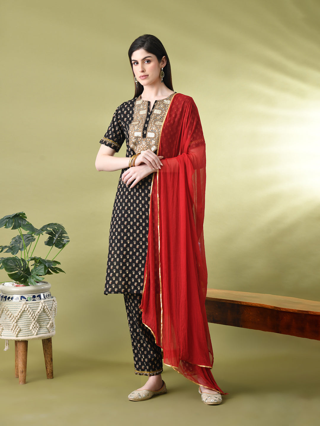 Myshka Women's Cotton Black Printed Kurta Set With Dupatta - Distacart