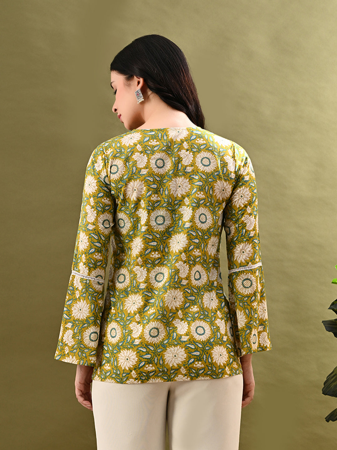 Myshka Women's Green Flower Printed Tunic With Lace - Distacart