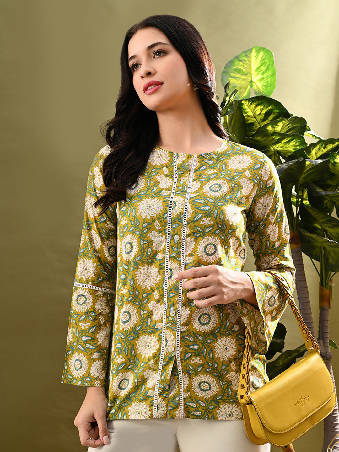 Myshka Women's Green Flower Printed Tunic With Lace