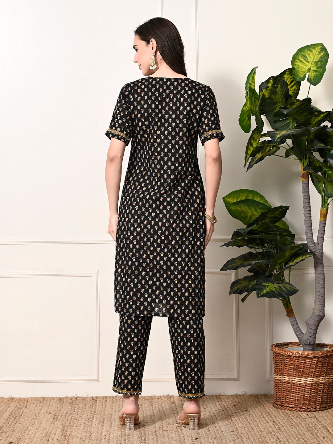 Myshka Women's Cotton Printed Kurta Set - Distacart