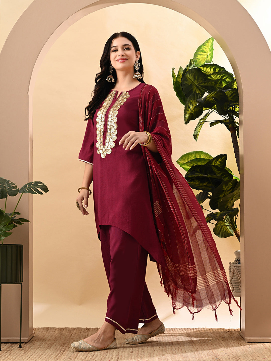 Myshka Women's Embroidered Keyhole Neck Bell Sleeves Kurta & Palazzos Set With Dupattas In Magenta Colour - Distacart