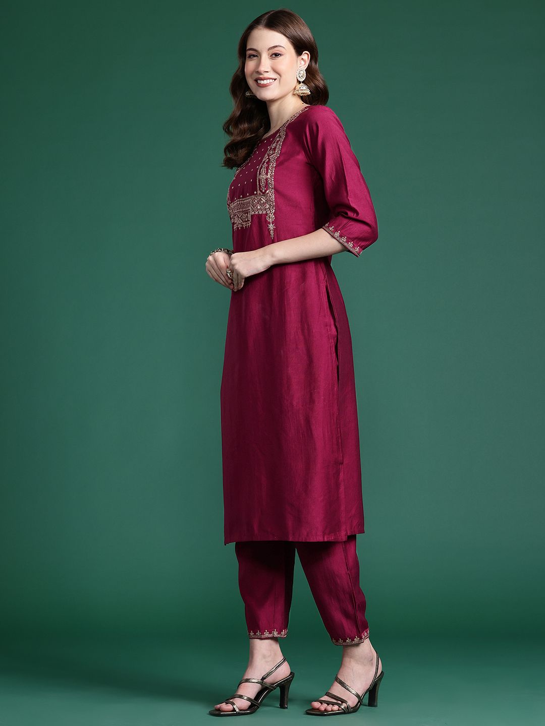 Indo Era Women Embroidered Straight Kurta Set