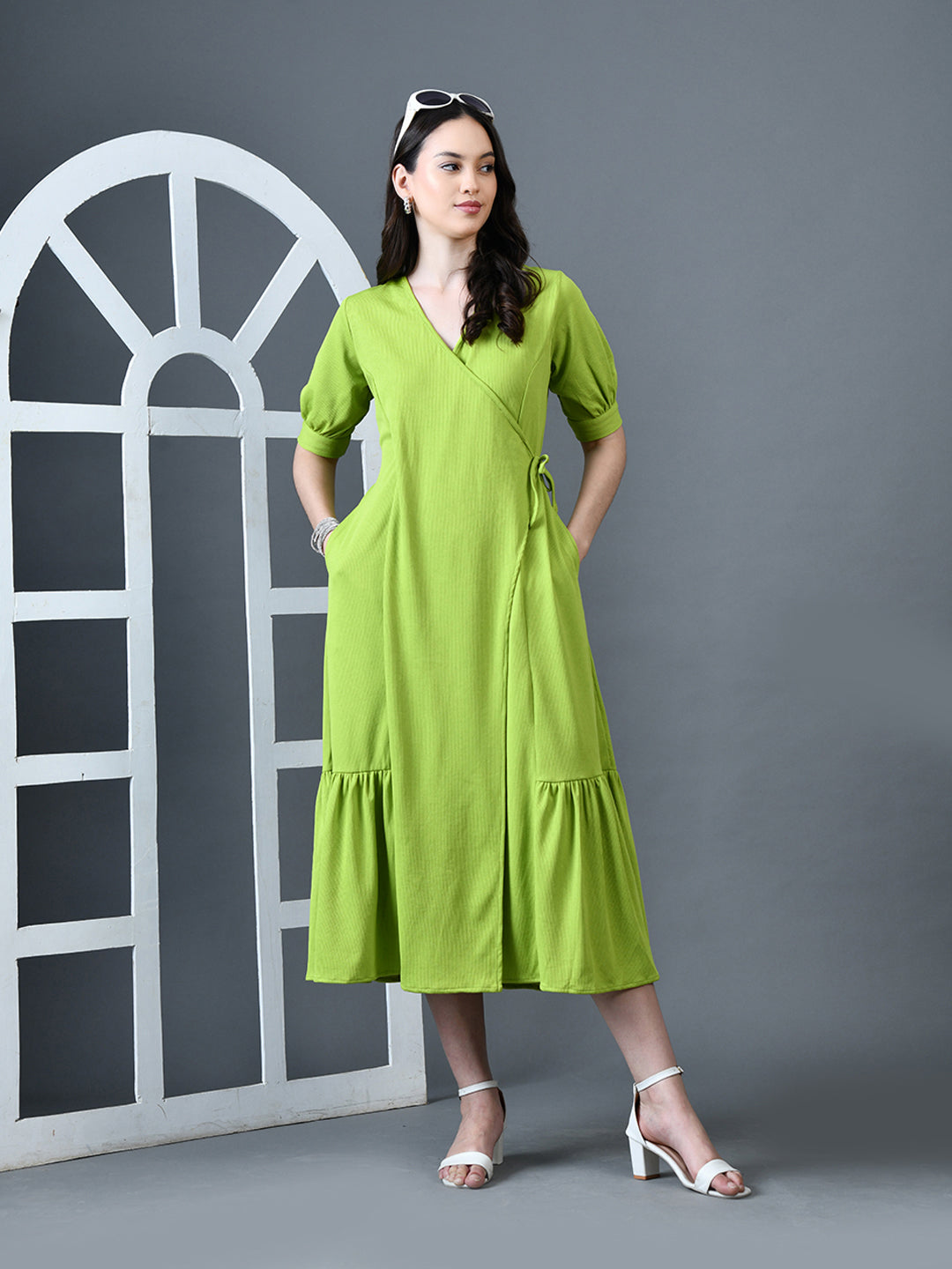 Myshka Women Sea Green Polyester A-Line V-Neck Solid Knee Length Short Sleeves Dresses - Distacart