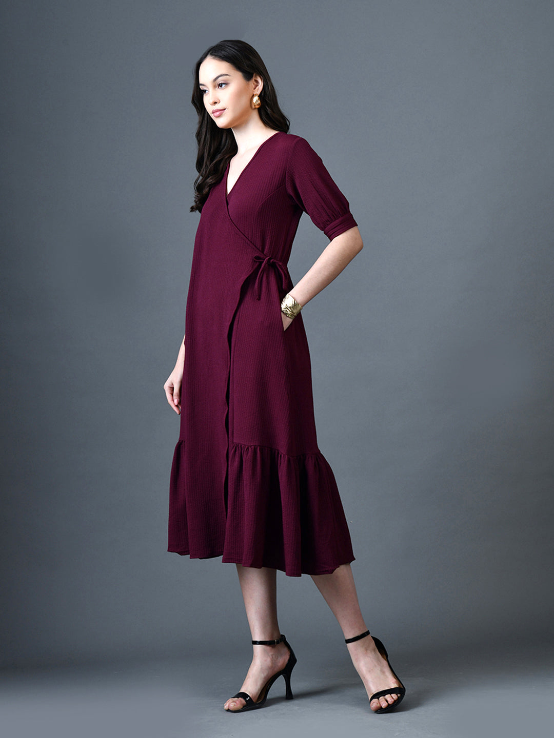 Myshka Women Magenta Polyester A-Line V-Neck Solid Knee Length Short Sleeves Dresses - Distacart