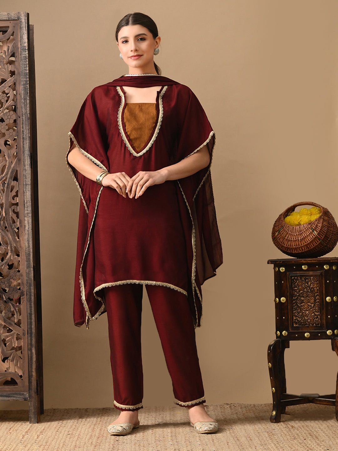 Myshka Maroon Silk Blend Kaftan Sweetheart Neck Short Sleeves Kurta Trousers With Dupatta - Distacart
