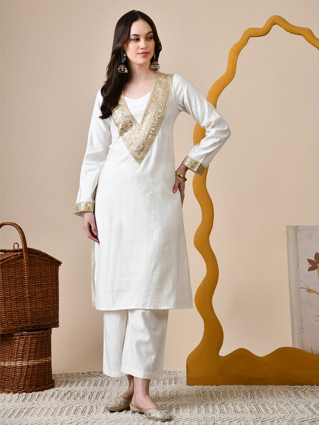 Myshka White Silk Blend Straight Round Neck Long Sleeves Kurta Trousers Set - Distacart