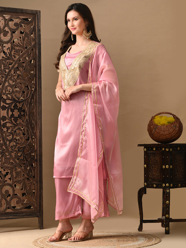 Myshka Pink Silk Blend Straight Round Neck Short Sleeves Kurta Trousers With Dupatta