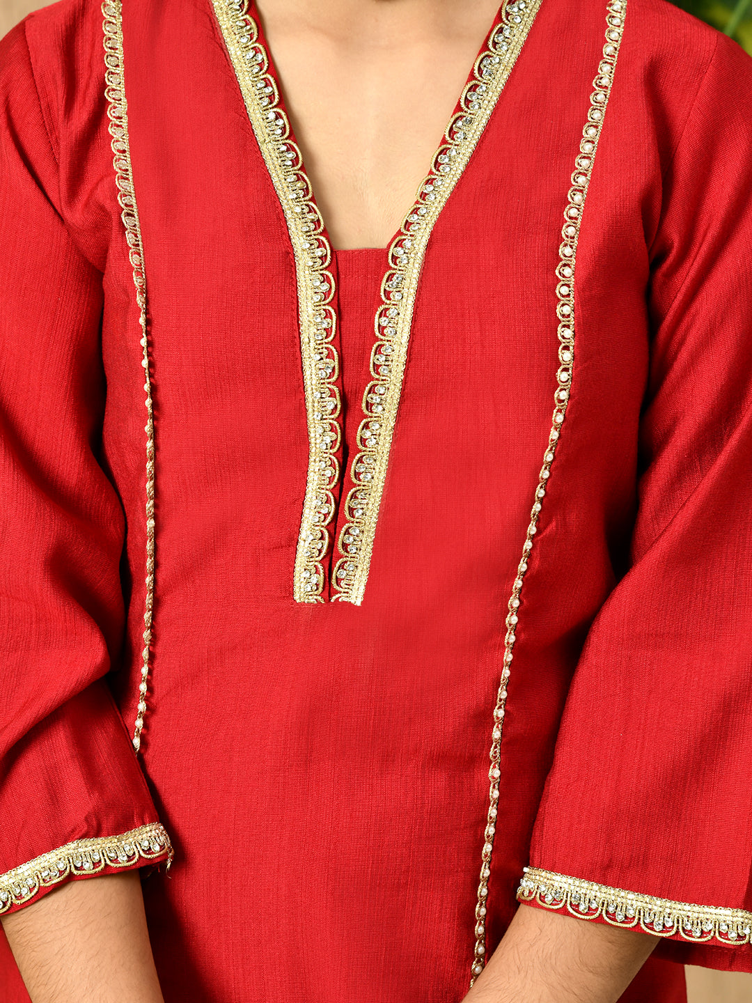 Myshka Kids Girls Calf length Embellished Kurta Set Red Color