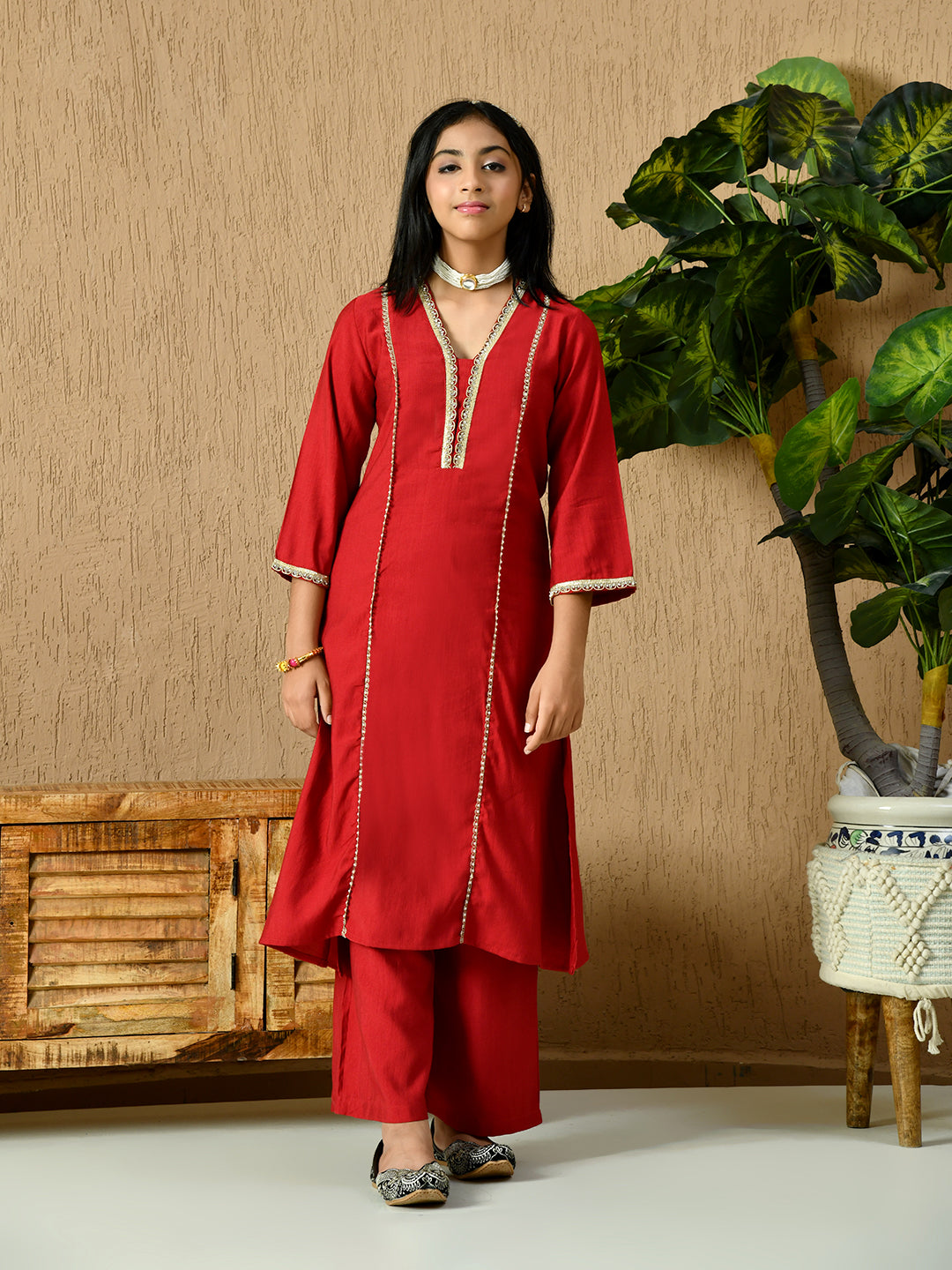 Myshka Kids Girls Calf length Embellished Kurta Set Red Color - Distacart