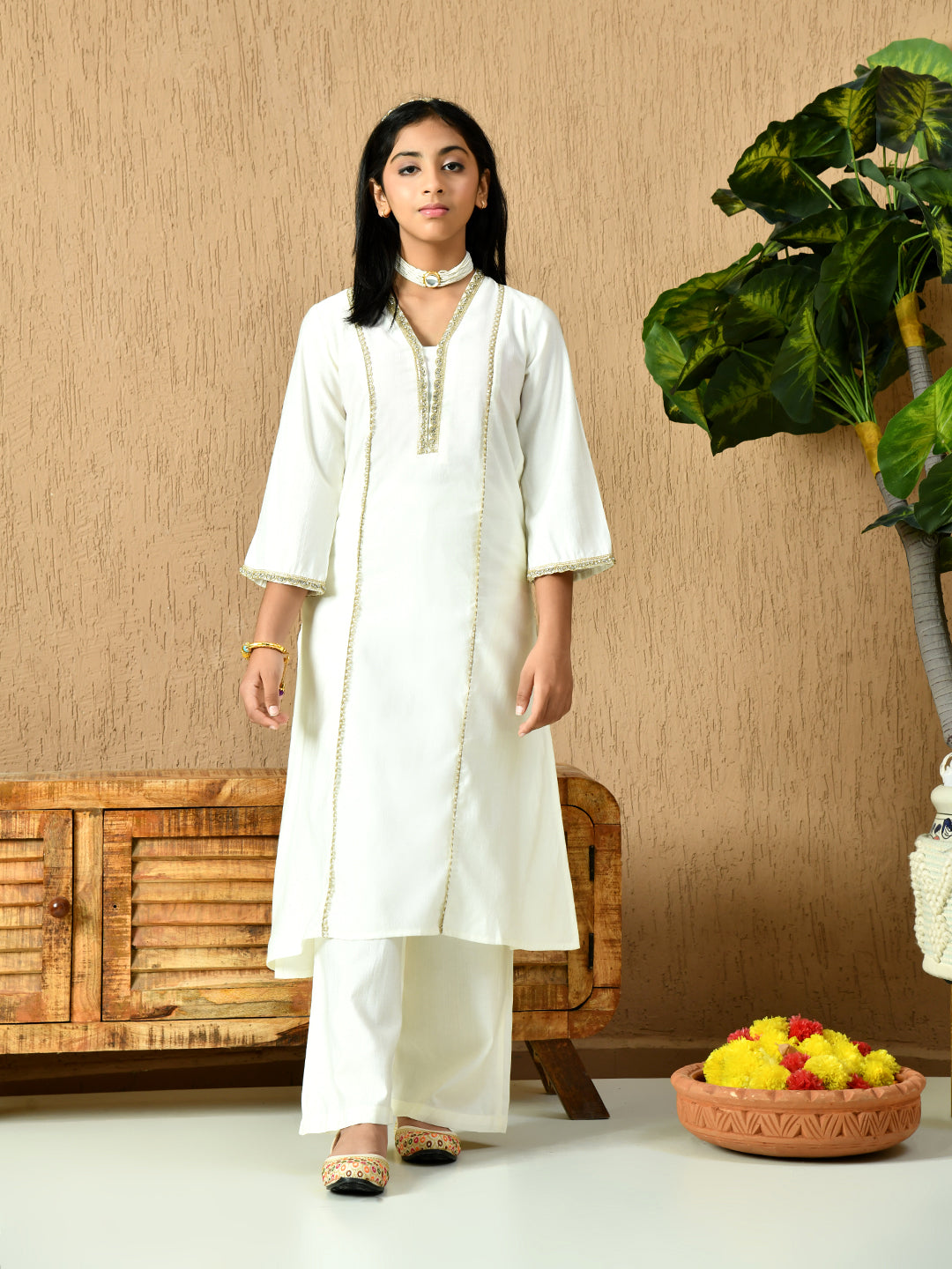 Myshka Kids Girls Calf length Embellished Kurta Set White Color - Distacart
