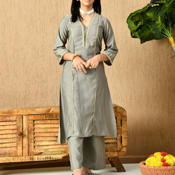 Myshka Kids Girls Calf length Embellished Kurta Set Grey Color - Distacart
