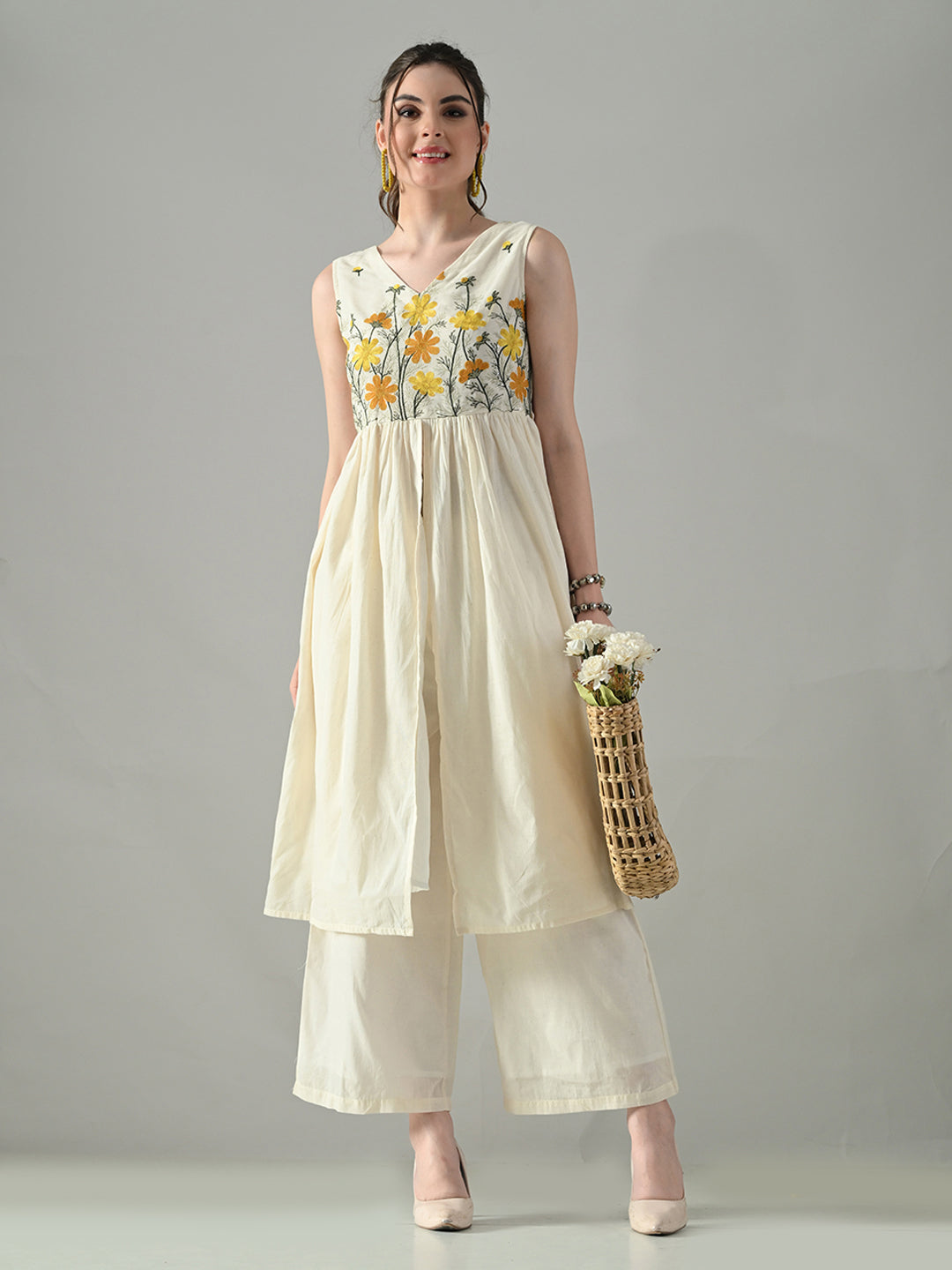 Myshka Women Off White Embroidered Long Kurta With Front Slit Trouser